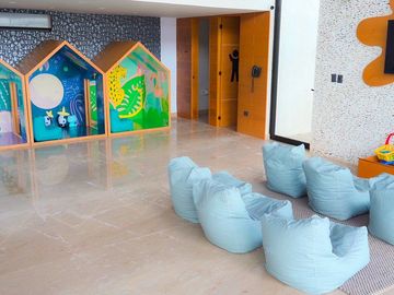 Casa de Una Planta (9) en Venta en Privada Única Living