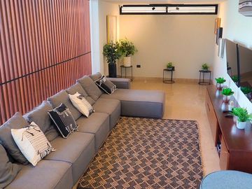 Casa de Una Planta (9) en Venta en Privada Única Living