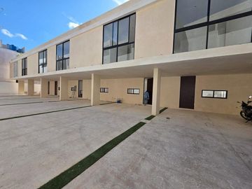 Townhouse en Venta en Okté en Temozón Norte