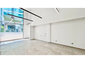Local comercial para la renta en San Fernando Plaza