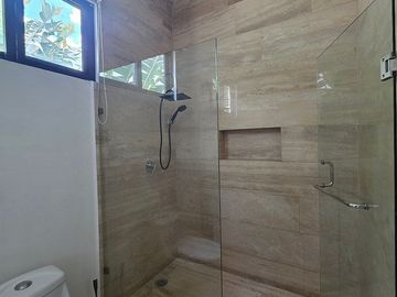 Casa Zen en Venta en Privada Zendera con Paneles Solares