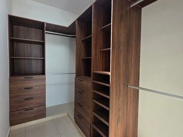 Casa Zen en Venta en Privada Zendera con Paneles Solares