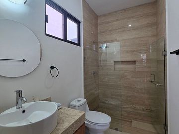 Casa Zen en Venta en Privada Zendera con Paneles Solares