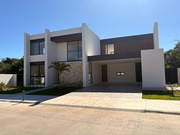 Casa(E) en Venta en Nortemerida