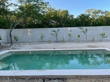 Casa(43) en VENTA en Privada El Cortijo al norte de Mérida, Yucatán