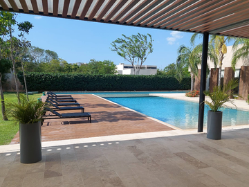 Casa(43) en VENTA en Privada El Cortijo al norte de Mérida, Yucatán