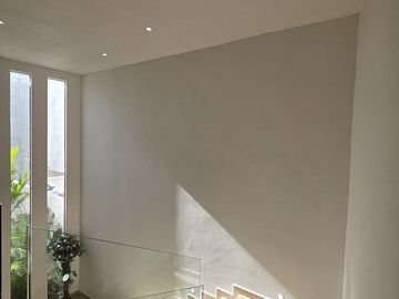 Casa en Venta en Privada Única Living con 35 Paneles Solares