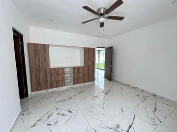 Casa de 1 Planta en Venta en Jardines de Rejoyada