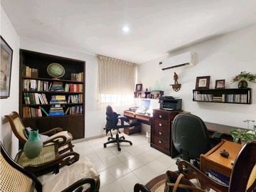 VENTA APARTAMENTO 3 ALCOBAS PRIMER PISO EDIFICIO PATIAL MANGA CARTAGEN