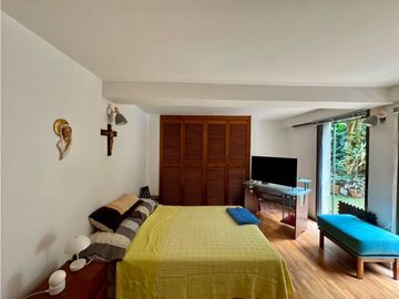 VENDEMOS APARTAMENTO DUPLEX PARA REMODELAR CALLE 10 CON INFERIOR
