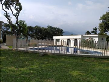 SE VENDE CASA MANANTIAL DE LAS MERCEDES JAMUNDI (A.G) CW:6889664