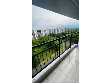 VENDO APTO PISO 10 CON PARQUEADERO EN BOCHALEMA (P.Z) CW:9043350