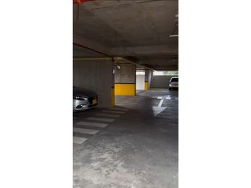 VENDO LINDO APARTAMENTO EN VALLE DEL LILI PISO 15 (A.S) CW:9238767
