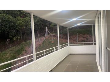 Se vende casa campestre en Alfaguara Jamundí (JPG) CW:9307755)