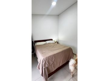 VENDO LINDA CASA 2 PISOS EN EL CASTILLO (P.Z) CW:9455403