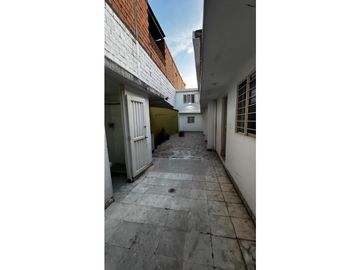 VENDO CASA BIFAMILIAR EN EL BARRIO EL GUABAL(P.Z) CW:9576937