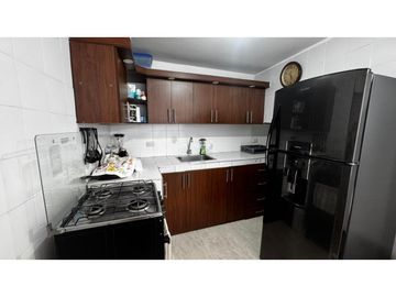 VENDO CASA BIFAMILIAR EN EL BARRIO EL GUABAL(P.Z) CW:9576937