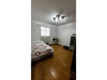 VENDO CASA BIFAMILIAR EN EL BARRIO EL GUABAL(P.Z) CW:9576937