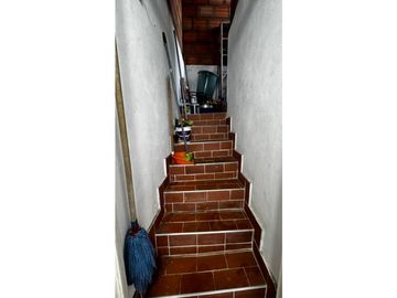 VENDO CASA BIFAMILIAR EN EL BARRIO EL GUABAL(P.Z) CW:9576937