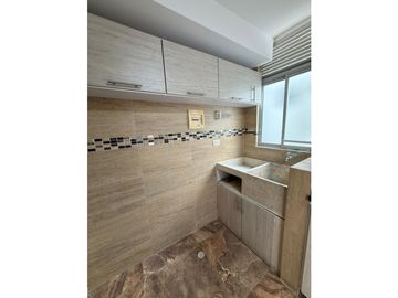 VENTA DE APARTAMENTO EN VALLE DEL LILI PISO 3 (PZ) CW: 9814682