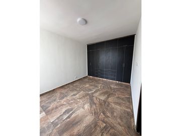 VENTA DE APARTAMENTO EN VALLE DEL LILI PISO 3 (PZ) CW: 9814682