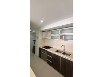 VENDO LINDO APARTAMENTO PISO 3 EN VALLE DEL LILI (P.Z) CW:9826613