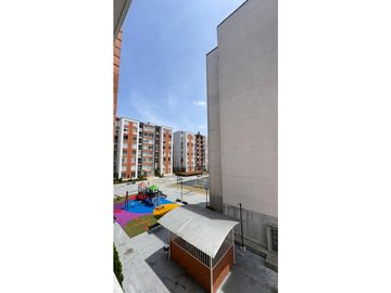 VENDO LINDO APARTAMENTO PISO 3 EN VALLE DEL LILI (P.Z) CW:9826613