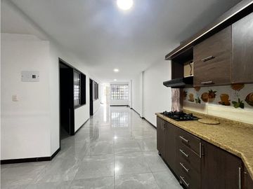 VENDO CASA DE 3 PISOS INDEPENDIENTES EN VALLE DEL LILI (F.D)CW:9901913