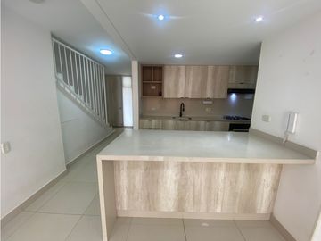 VENDO LINDA CASA EN CIUDAD COUNTRY (D.C) CW:9926694