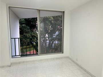 VENDO APARTAMENTO PISO 3 EN QUINTAS DE DON SIMON (A.M) CW:9970022