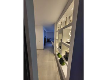 VENTA DE APARTAMENTO EN VALLE DEL LILI PISO 12 (P.Z) CW: 9991777