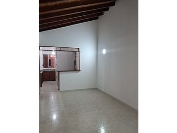 VENDO APTO PISO 5 CON ASCENSOR EN PRADOS DEL LIMONAR (A.M) CW:10201468