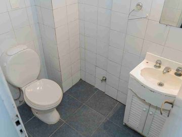 VENTA OFICINA LUMINOSA APTO CRÉDITO EN SAN NICOLAS