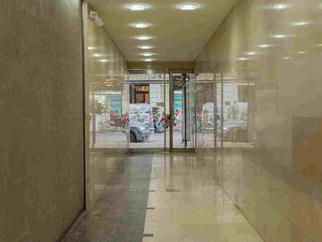 VENTA OFICINA LUMINOSA APTO CRÉDITO EN SAN NICOLAS