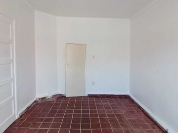 Local comercial en arriendo  en RECOLETA