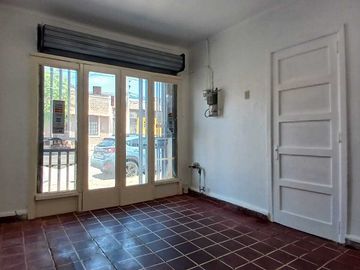 Local comercial en arriendo  en RECOLETA