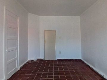 Local comercial en arriendo  en RECOLETA