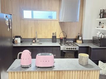 VENTA |  COLEGIALES | 3 AMBIENTES CON COCHERA