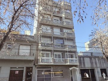 VENTA |  COLEGIALES | 3 AMBIENTES CON COCHERA