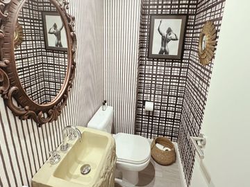 VENTA |  COLEGIALES | 3 AMBIENTES CON COCHERA