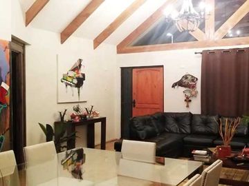 Casa en arriendo  en LAS CONDES