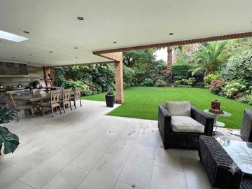 Casa en arriendo  en LO BARNECHEA