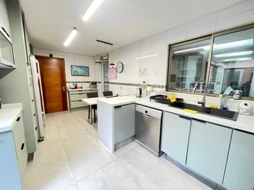 Casa en arriendo  en LO BARNECHEA
