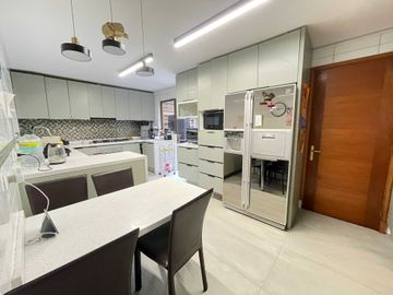 Casa en arriendo  en LO BARNECHEA