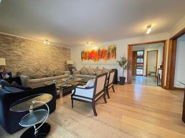 Casa en arriendo  en LO BARNECHEA