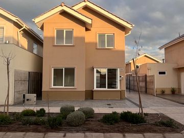 Casa en arriendo  en PADRE HURTADO