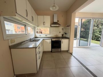 VENTA CASA 4AMB B°CALIFORNIA VILLAGE APTO CREDITO