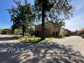 VENTA CASA 4AMB B°CALIFORNIA VILLAGE APTO CREDITO