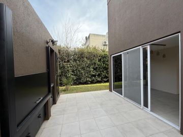 VENTA CASA 4AMB B°CALIFORNIA VILLAGE APTO CREDITO