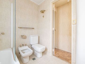VENTA DEPTO 3AMB C/ESTUDIO COCHERA BALVANERA